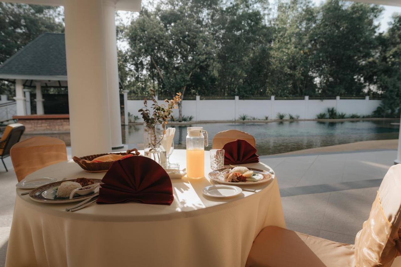 The Kahaani Hotell Ayer Keroh Eksteriør bilde